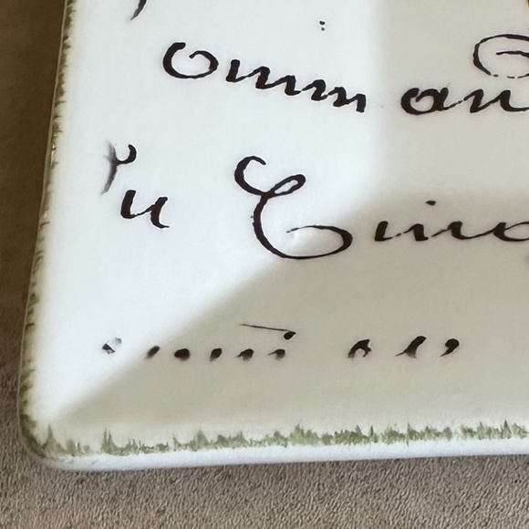 Williams-Sonoma 7 3/4" Square Olive Script Salad Plates Set of 3 Earthenware - Picture 8 of 9